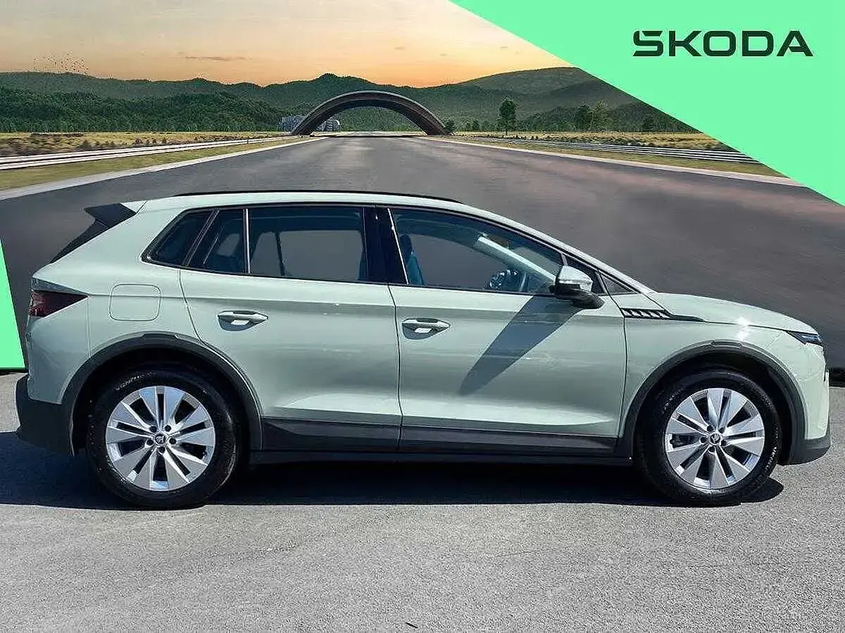 Used Skoda Elroq SE 125 kW (170 HP) 2026 Green SUV