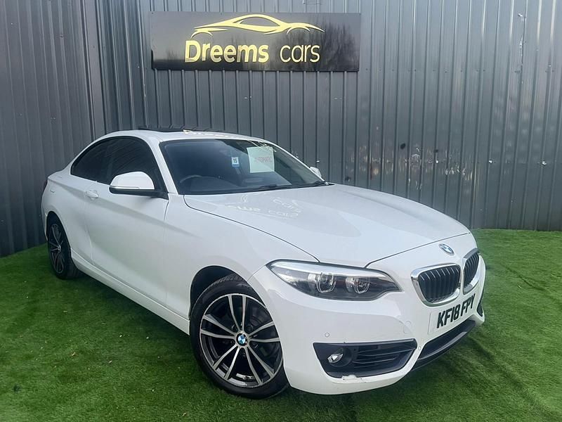 Used BMW 218 Sport Line 136 HP (100 kW) 2018 White Coupe