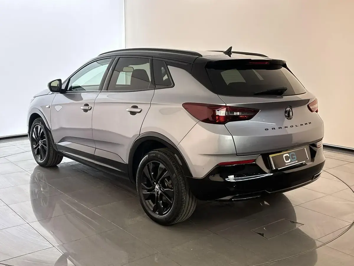 Used Vauxhall Grandland X S 128 HP (94 kW) 2023 Grey SUV