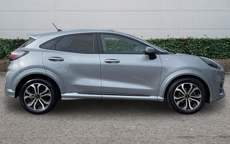 Used Ford Puma ST-Line 125 HP (91 kW) 2023 Silver SUV