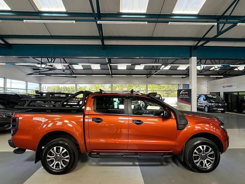 Usado Ford Ranger Wildtrack 200 HP (147 kW) 2015 Laranja Pickup