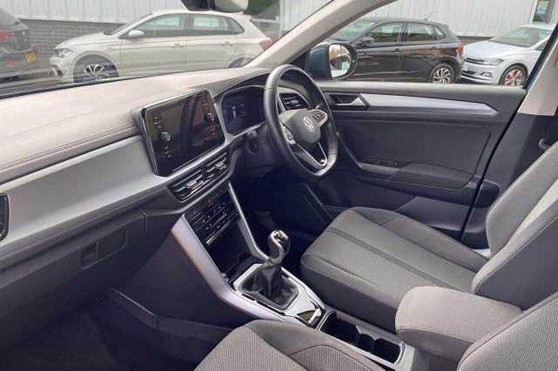 Used VW T-Roc 110 HP (80 kW) 2023 SUV