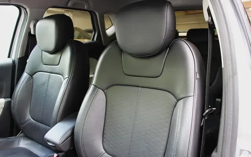 Used Renault Captur Signature 110 HP (80 kW) 2018 Mercury grey SUV