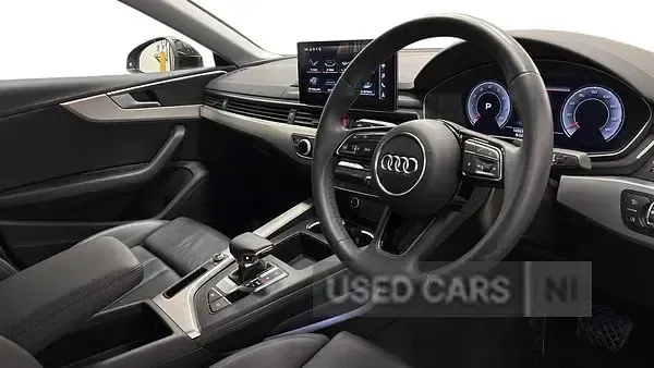 Używany Audi A5 Sport 2024 Czarny Hatchback