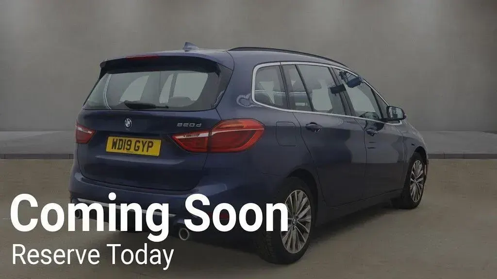 Usado BMW 220 Luxury Line 190 HP (139 kW) 2019 Azul Monovolume