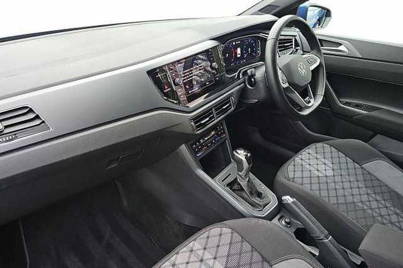 Used VW Polo R-line 115 HP (84 kW) 2025 Blue Hatchback