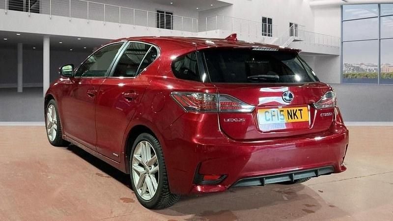 Used Lexus CT200h 2015 Red Hatchback