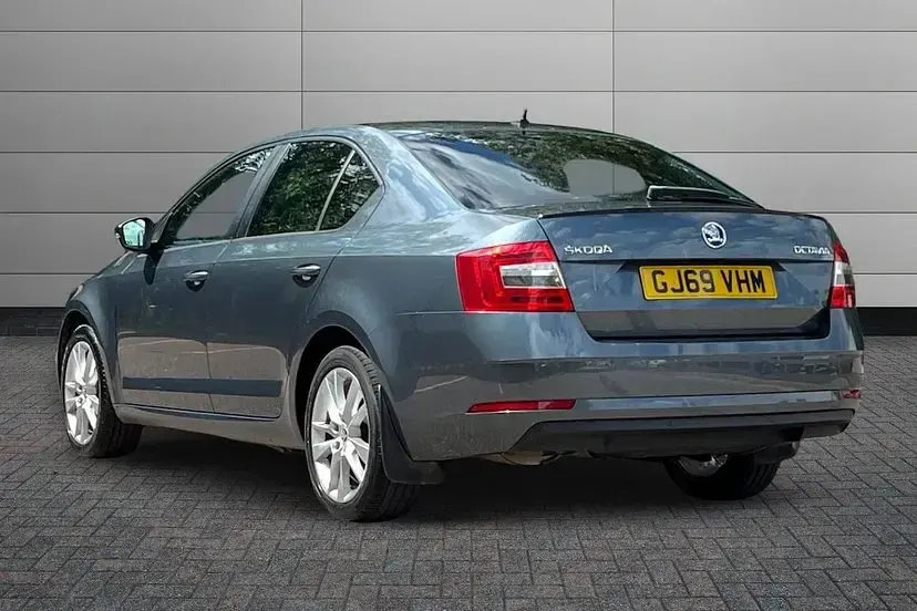 Used Skoda Octavia SE L 150 HP (110 kW) 2019 Quartz grey Hatchback