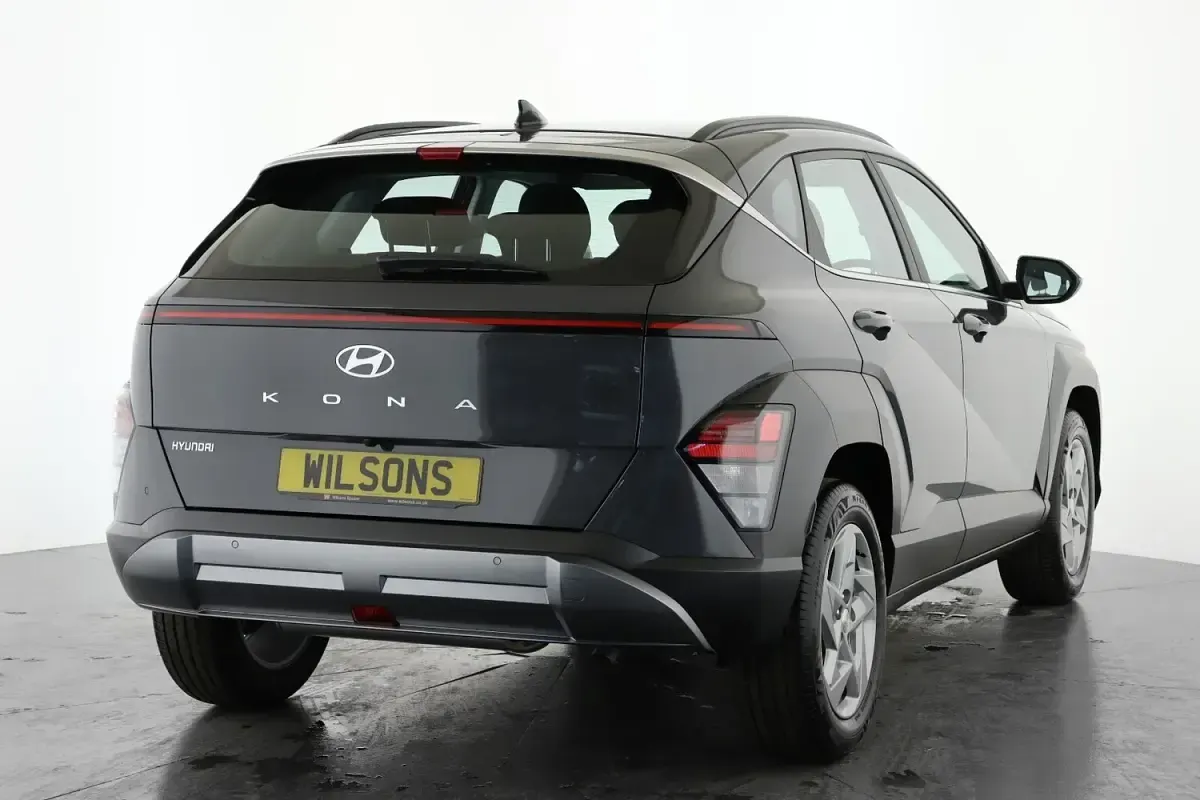 Used Hyundai Kona Advanced 2025 Grey SUV