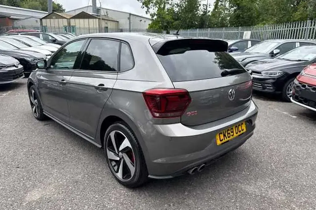 Used VW Polo 200 HP (147 kW) 2019 Hatchback