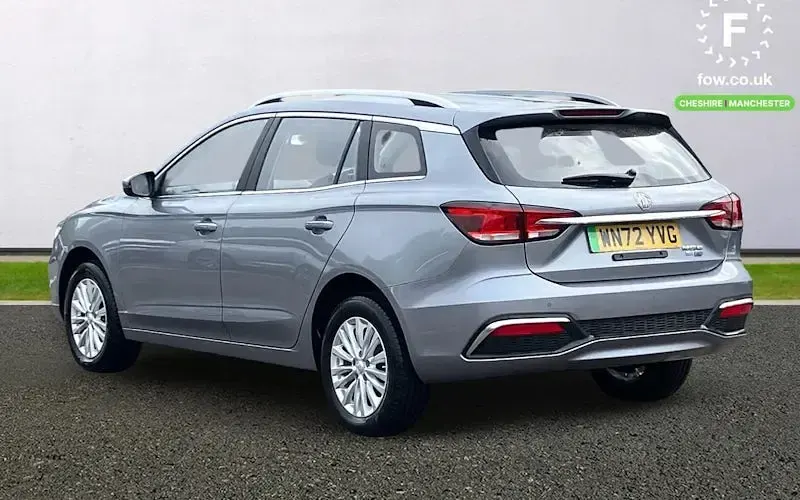 Used MG MG5 EV Exclusive 114 kW (156 HP) 2022 Silver Estate