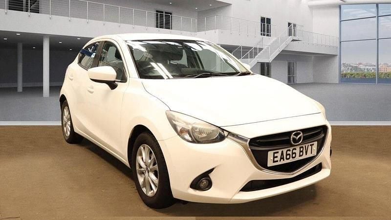 White Used 2016 Mazda 2 Hatchback | £4,950 (Fair price) - Image 1/4