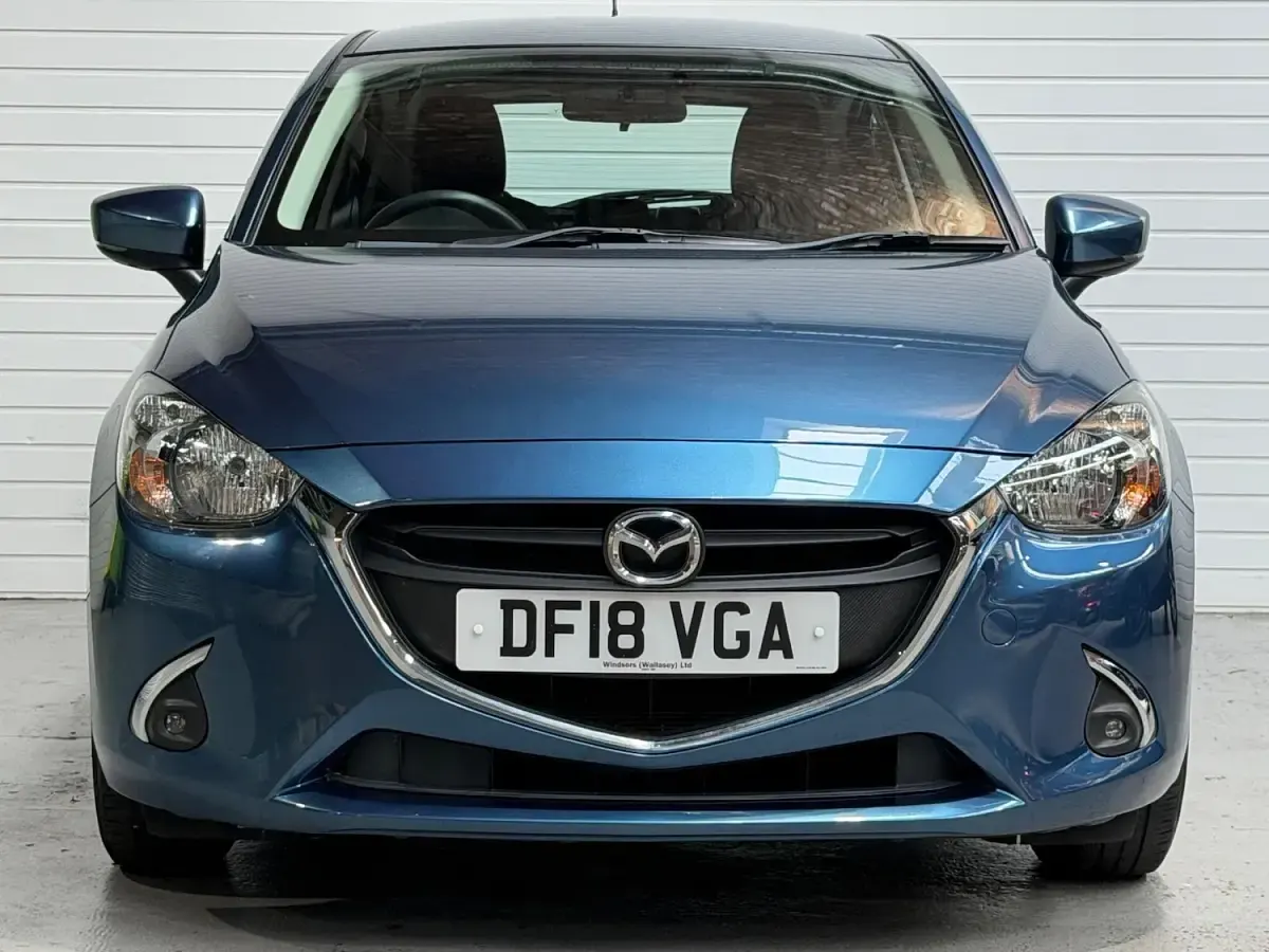 Used Mazda 2 75 HP (55 kW) 2018 Blue Hatchback