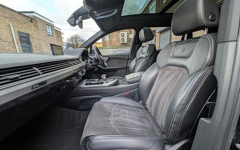 Used Audi Q7 S-Line 272 HP (200 kW) 2018 SUV
