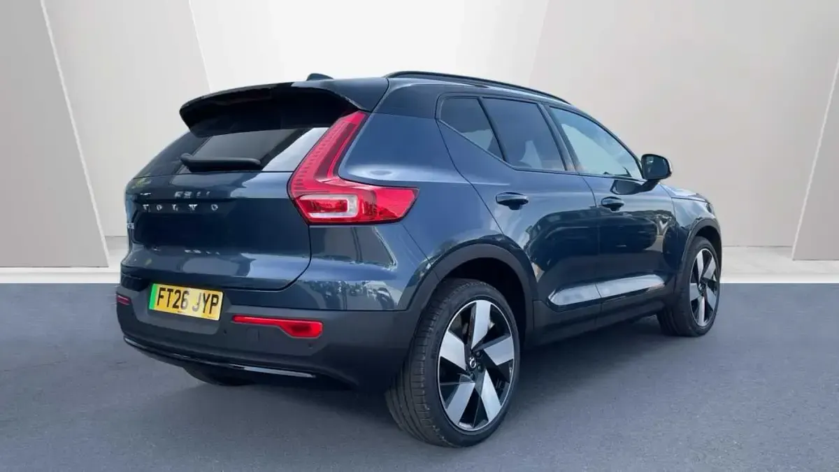 New Volvo EX40 Ultra 182 kW (248 HP) 2027 SUV