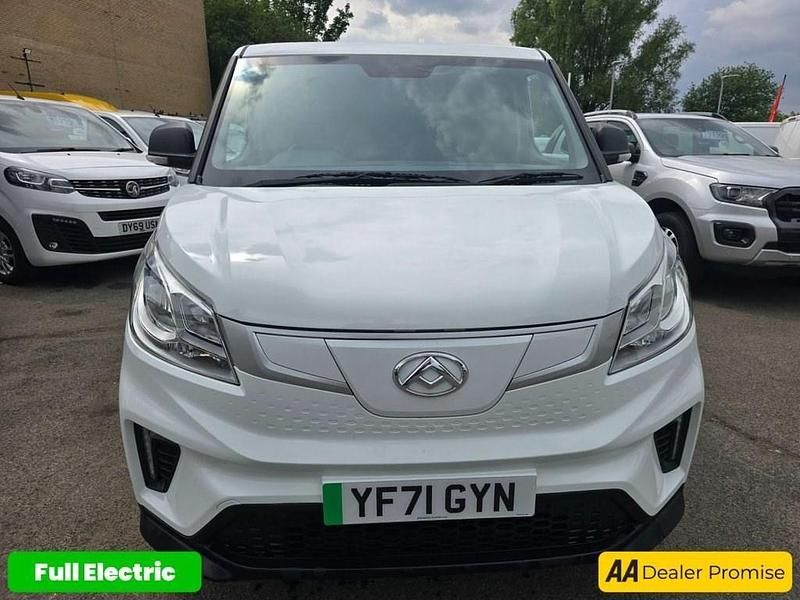 Used Maxus eDeliver 3 89 kW (122 HP) 2022 White Van