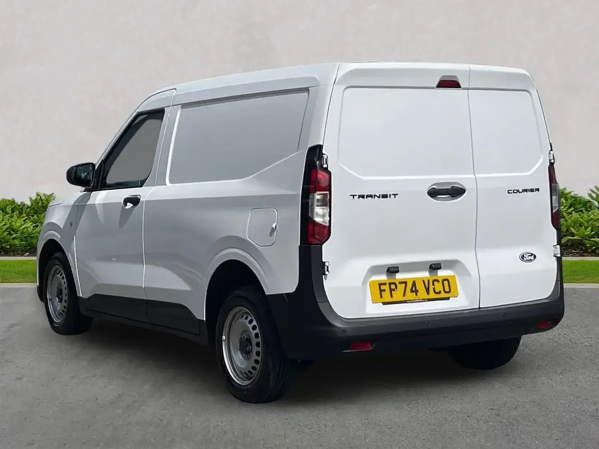 Used Ford Transit Courier 100 HP (73 kW) 2024 White Van