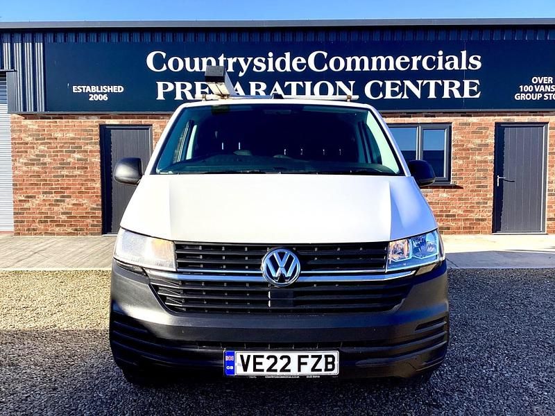 Second-hand VW Transporter Startline 110 CP (80 kW) 2022 Alb Van