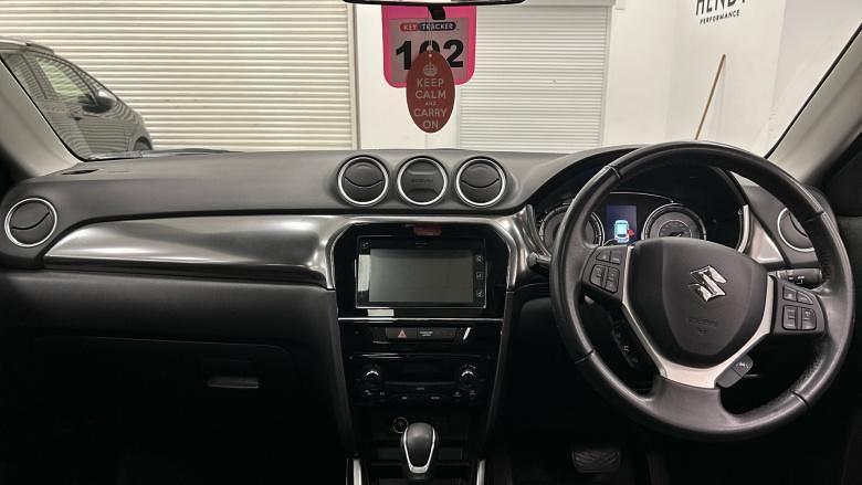 Used Suzuki Vitara SZ5 115 HP (84 kW) 2022 Estate