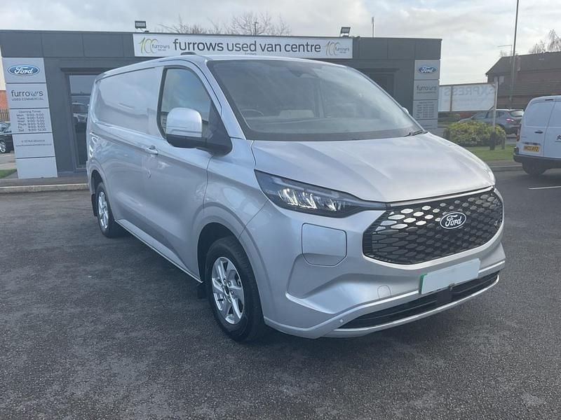 Used Ford Transit Limited 100 kW (136 HP) 2024 Silver Van