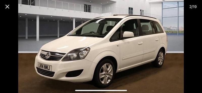 White Used 2014 Vauxhall Zafira MPV | £4,495 (Expensive) - Image 1/4