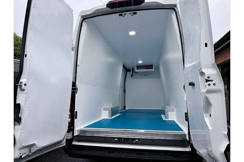 New Iveco Daily 2025 White Van