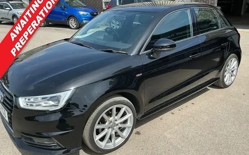 Usado Audi A1 Sportback S-Line 95 CV (69 kW) 2018 Utilitario
