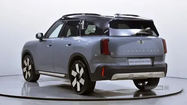 Used Mini Countryman Exclusive 170 HP (125 kW) 2024 Green SUV