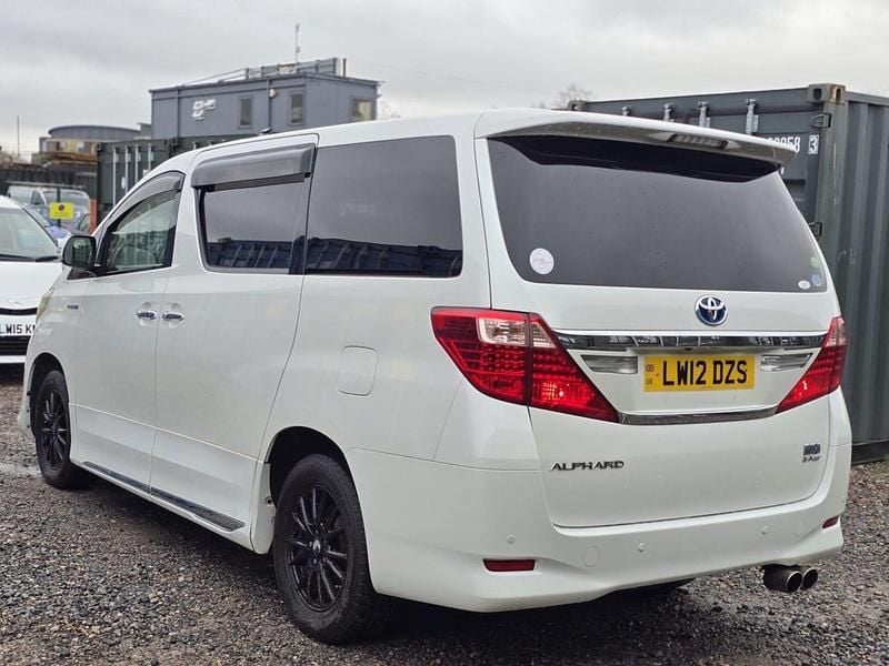 Usado Toyota Alphard 2012 Branco Monovolume