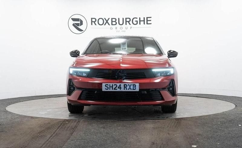 Used Vauxhall Astra S 130 HP (95 kW) 2024 Red Hatchback