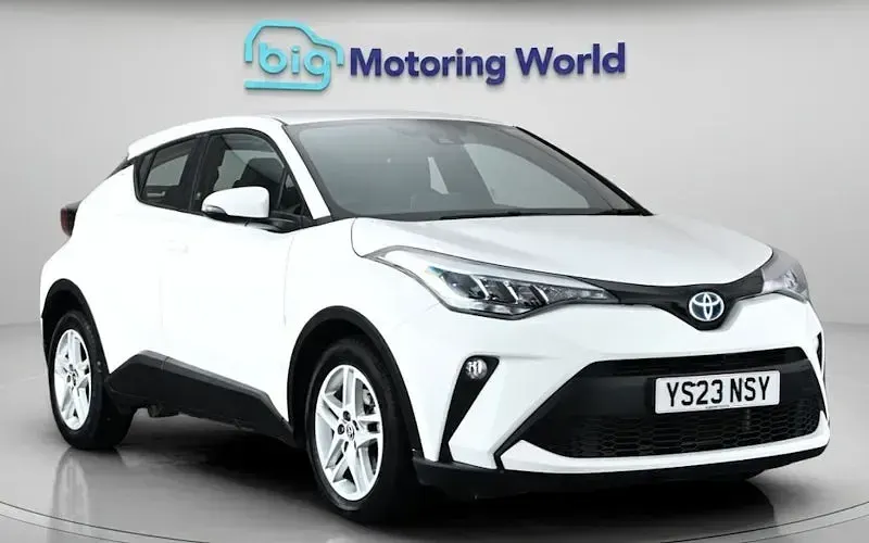 Used Toyota C-HR 122 HP (89 kW) 2023 SUV