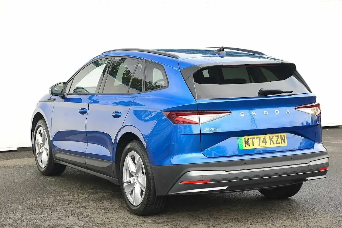 Usado Skoda Enyaq iV 125 kW (170 CV) 2024 Azul SUV