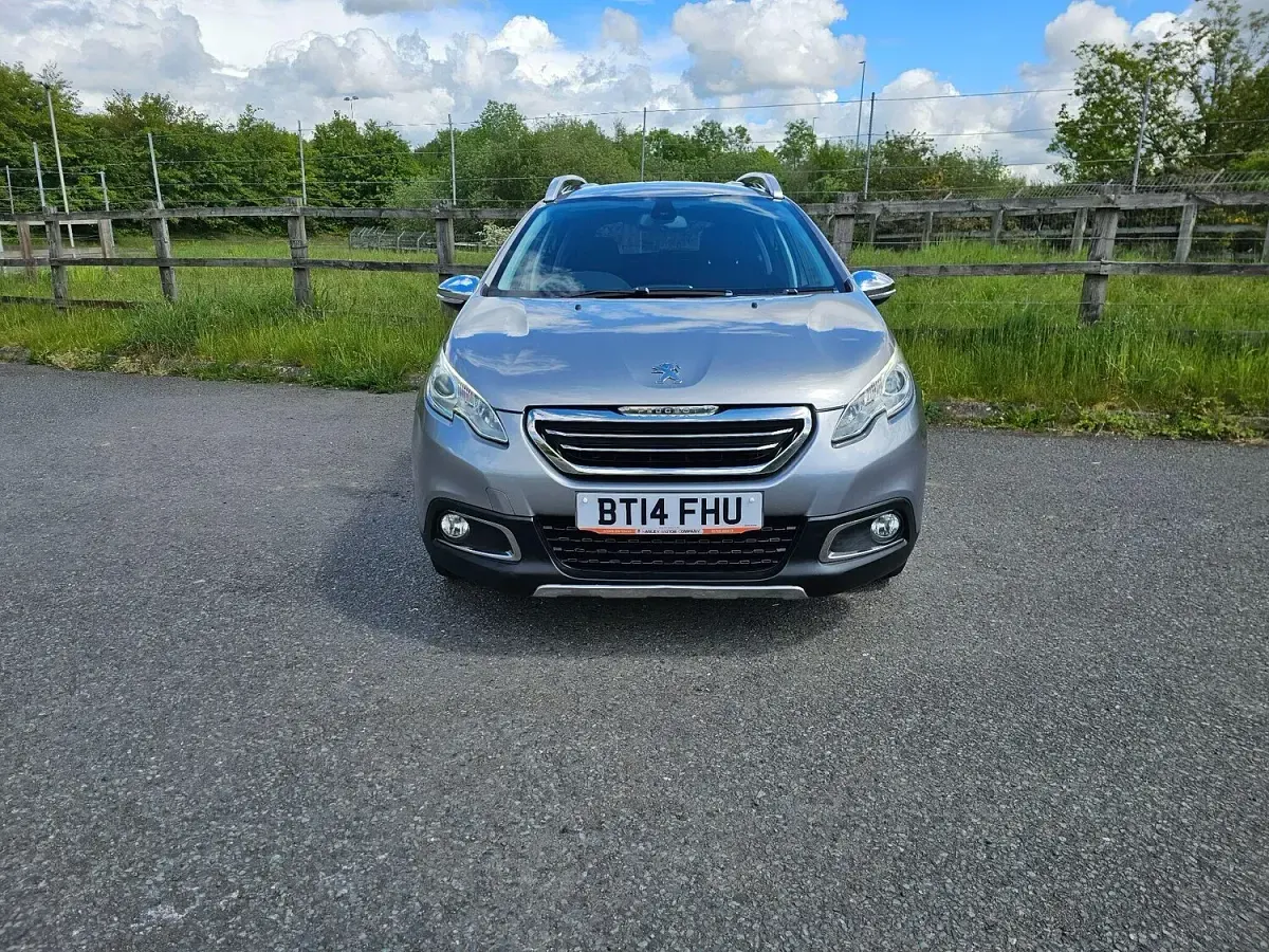 Used Peugeot 2008 Allure 92 HP (67 kW) 2014 Grey SUV