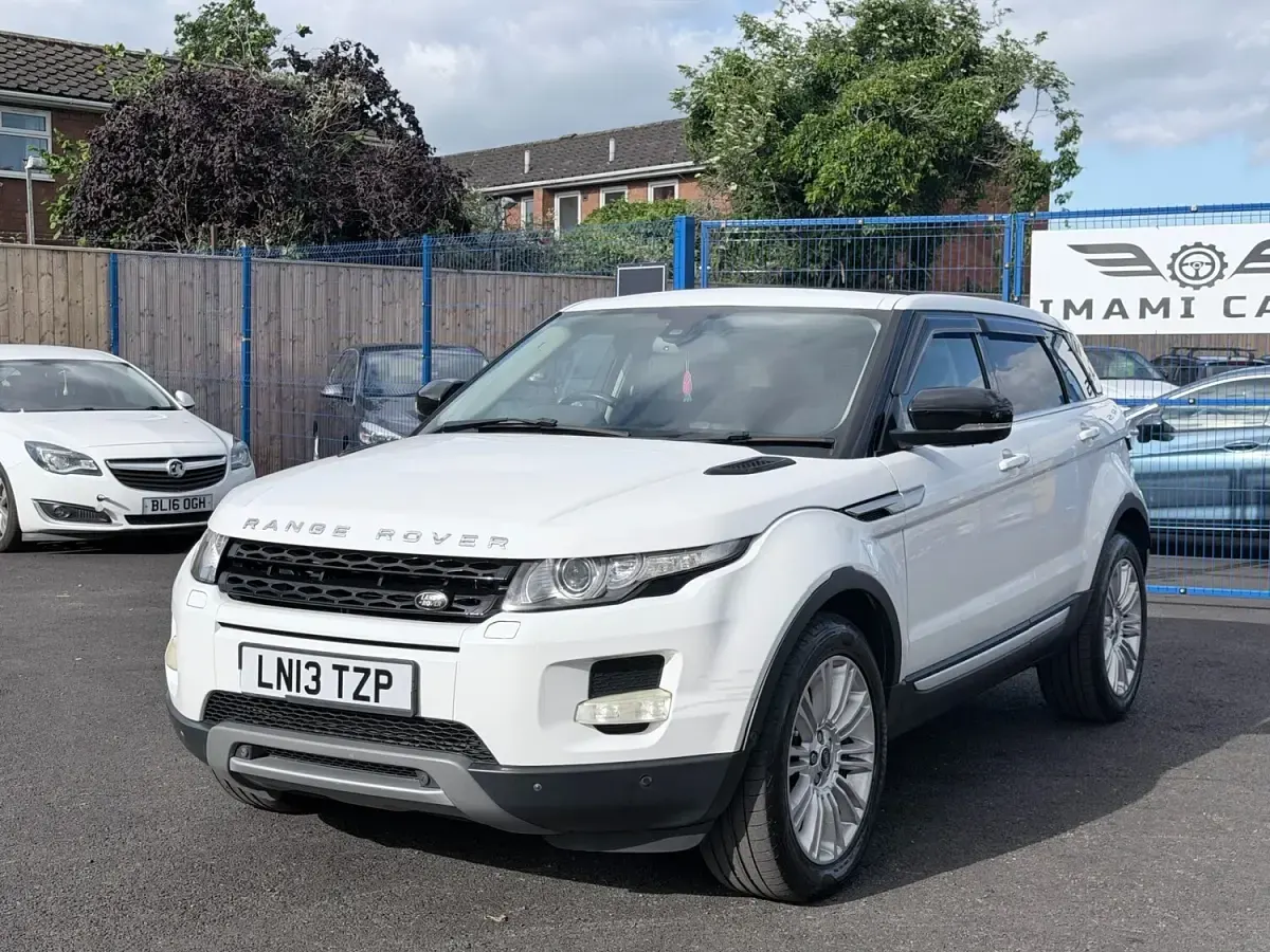 Used Land Rover Range Rover evoque Prestige 2013 White SUV