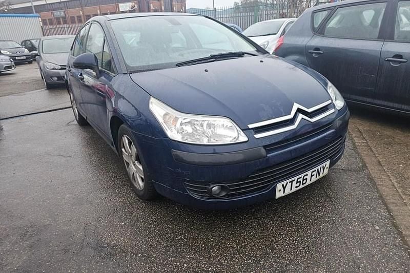 Blue Used 2006 Citroën C4 Hatchback | £690 (Good price) - Image 1/1