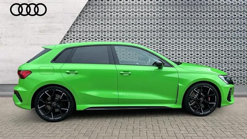 Used Audi RS3 Comfort 400 HP (294 kW) 2023 Green Sedan