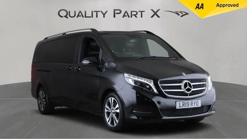 Black Used 2019 Mercedes V250 MPV | £27,489 (Fair price) - Image 1/4