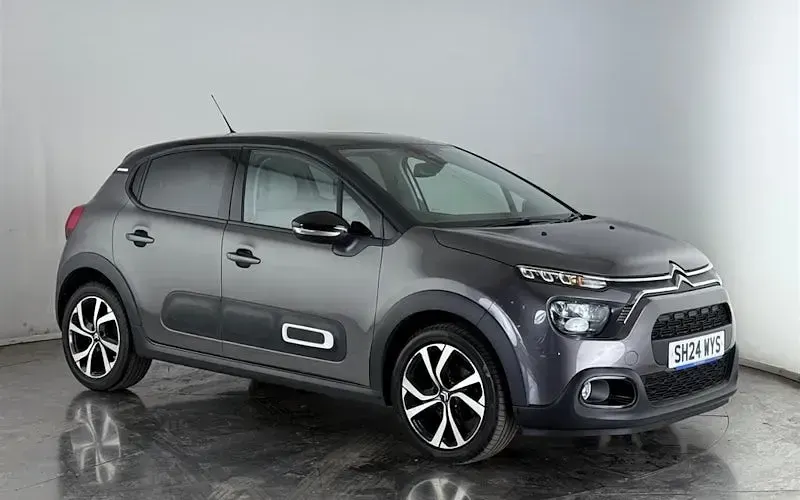 Used Citroën C3 PureTech 83 HP (61 kW) 2024 Hatchback
