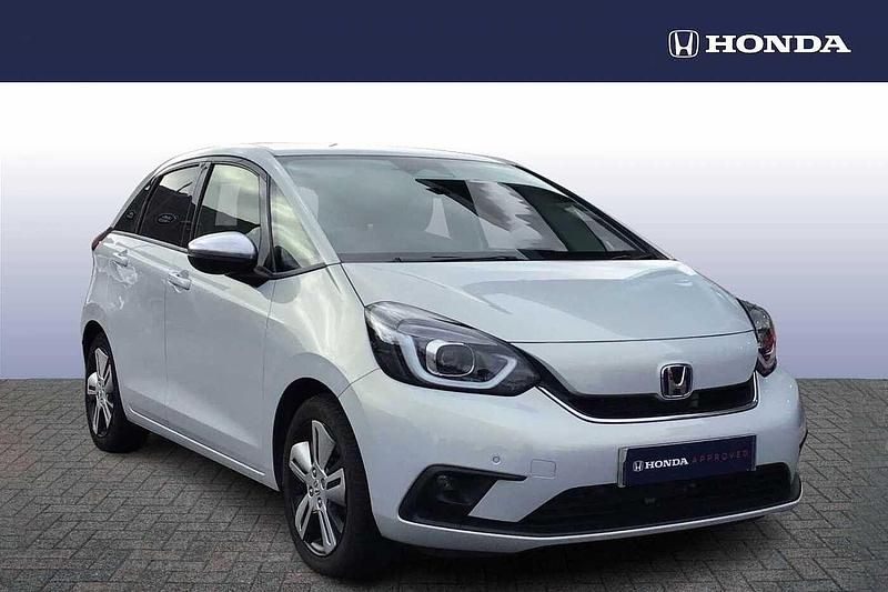 White Used 2022 Honda Jazz Hybrid Hatchback | £17,295 (Fair price) - Image 1/4