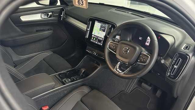 Used Volvo XC40 Ultra 194 HP (142 kW) 2026 SUV