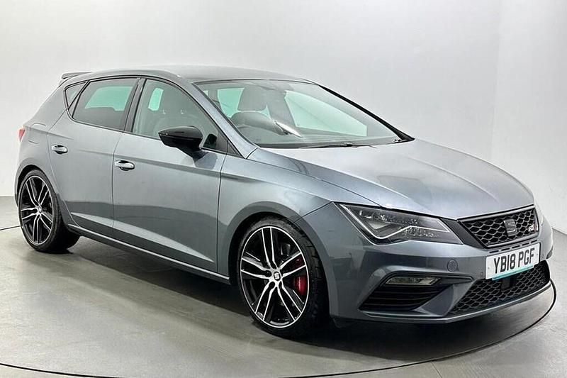 Used Seat Leon CUPRA 300 HP (220 kW) 2018 Grey Hatchback
