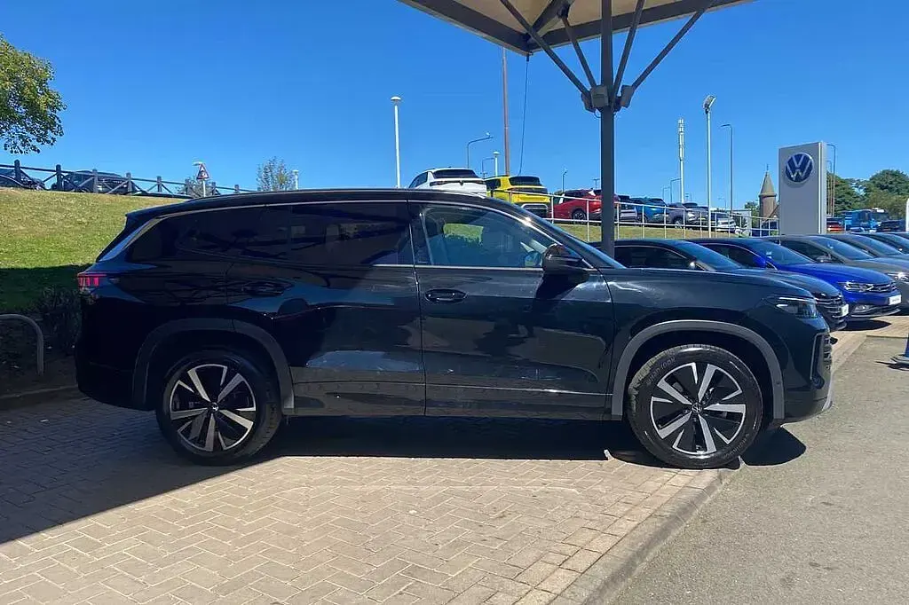 Used VW Tayron Elegance 193 HP (141 kW) 2025 Black SUV