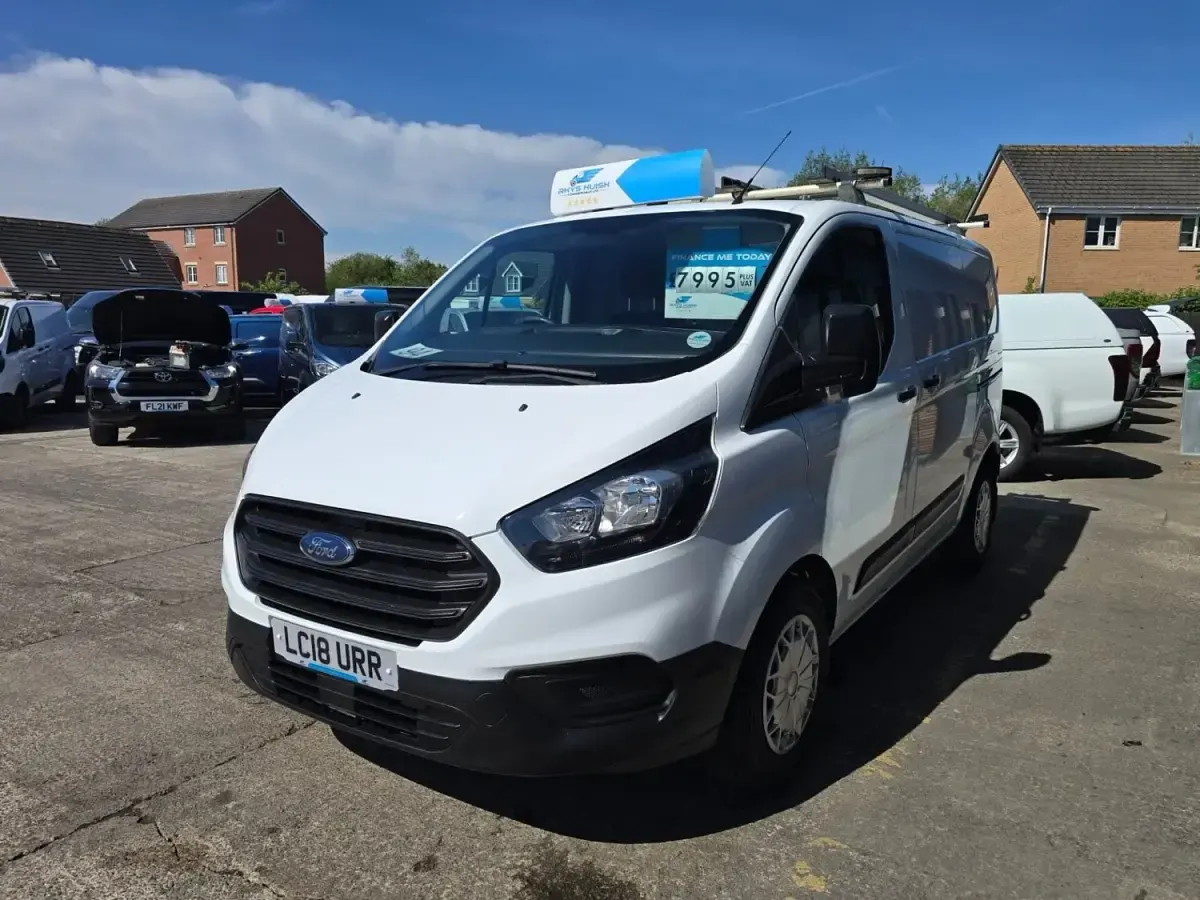 Begagnad Ford Transit Custom 105 HK (77 kW) 2018 Vit Van