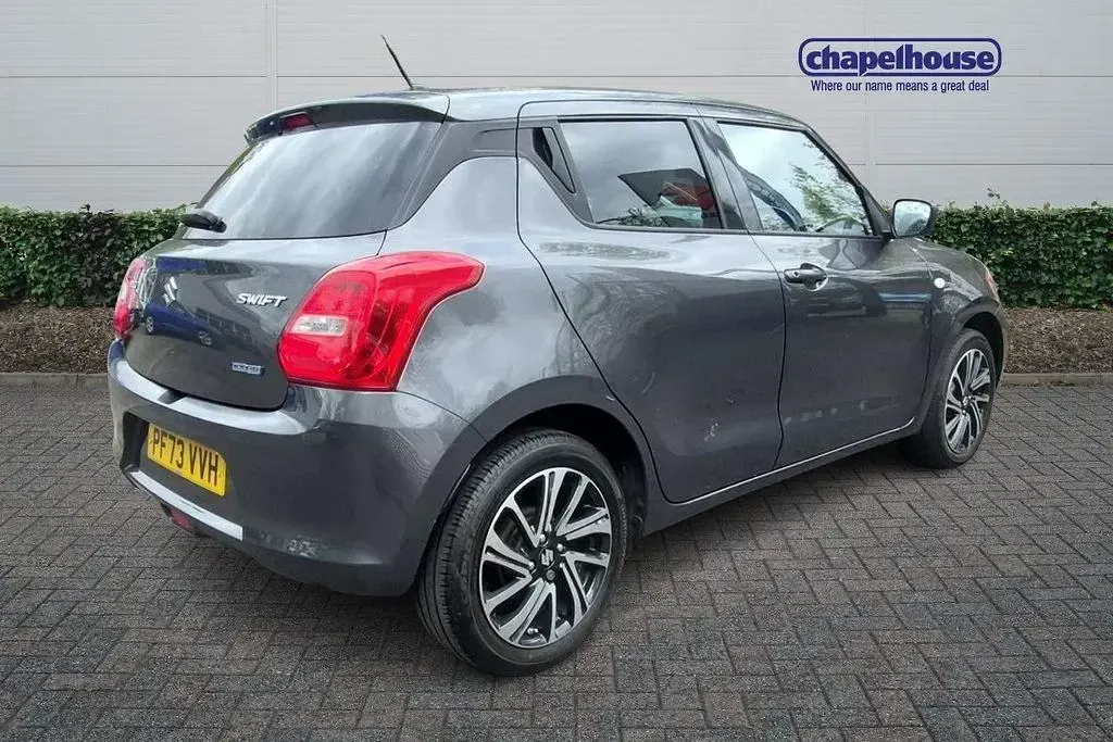 Usado Suzuki Swift SZ-L 83 CV (61 kW) 2023 Gris Utilitario