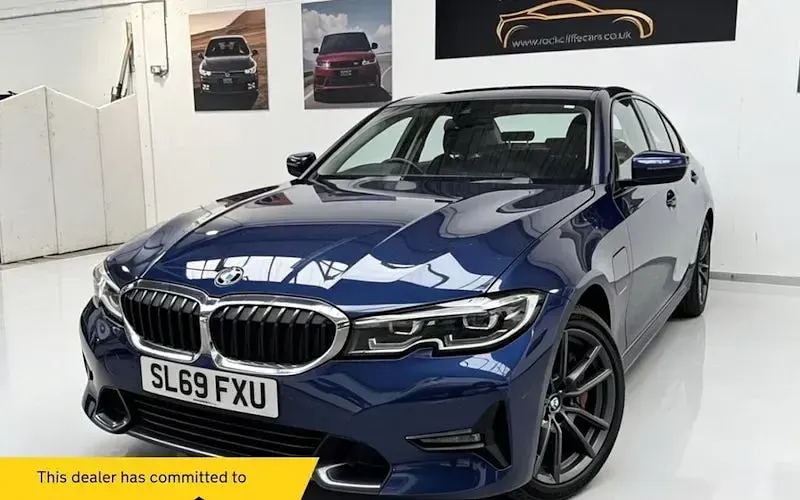 Used BMW 330e Sport Line 292 HP (214 kW) 2020 Sedan