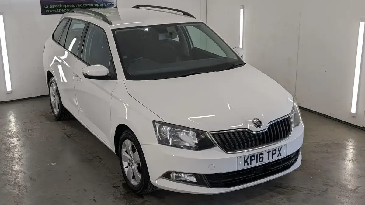 Used Skoda Fabia SE 2016 White Estate