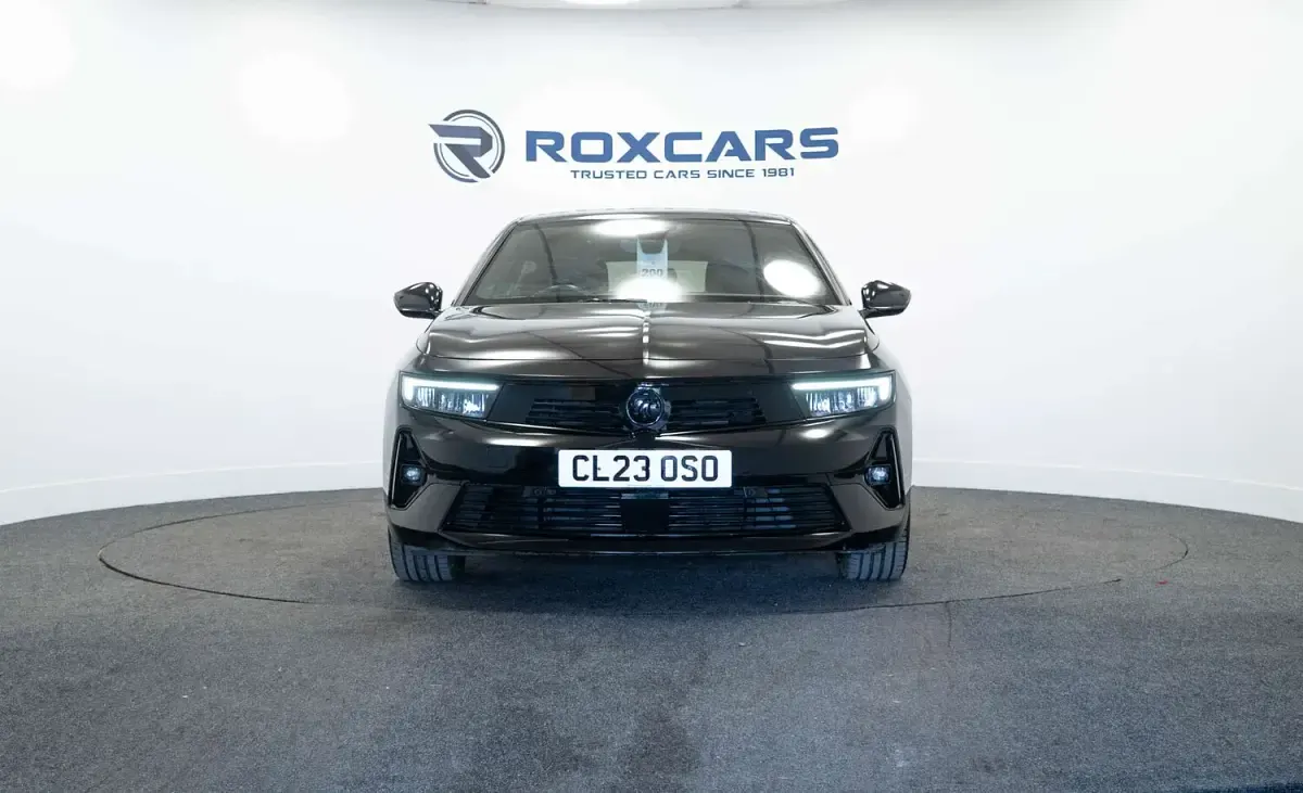 Used Vauxhall Astra S 130 HP (95 kW) 2023 Black Hatchback