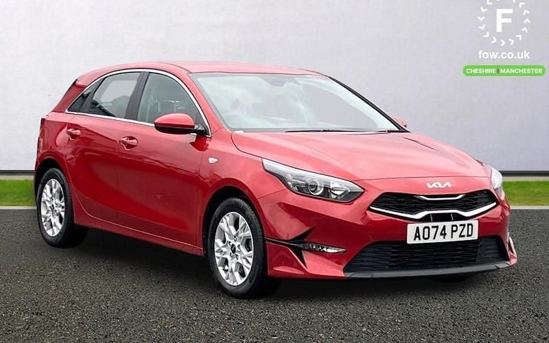 Used Kia Ceed 140 HP (102 kW) 2024 Red Hatchback