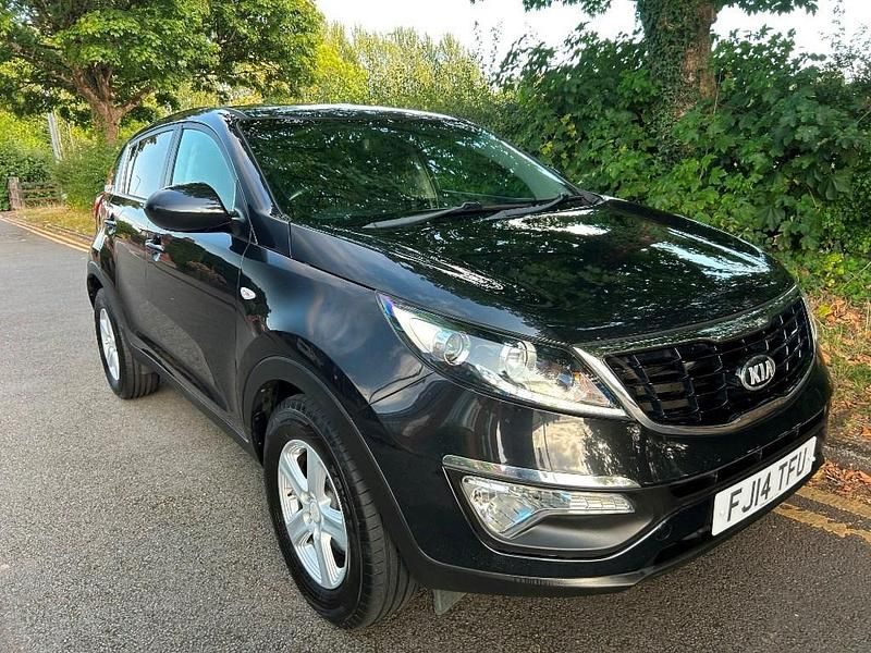 Black Used 2014 Kia Sportage 2 SUV | £3,994 (Good price) - Image 1/4