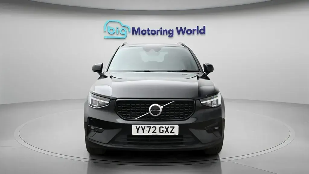 Usado Volvo XC40 Plus 211 HP (155 kW) 2022 Preto SUV